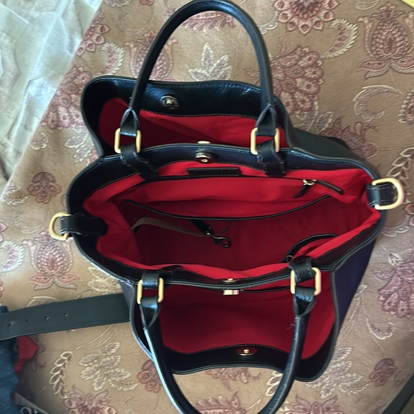 Beautiful Dooney and Bourke - Picture 2 of 9